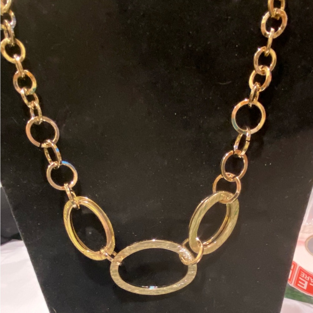 Gold Chain Link Necklace
